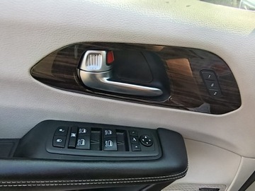 Chrysler Pacifica II 3.6 V6 Hybrid 264KM 2022 pacifica Limited Plug-In Hybrid, Automat, Niski przebieg ,2 X klucz, zdjęcie 30