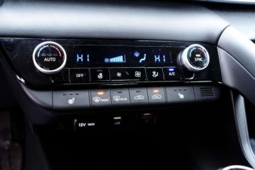 Hyundai Elantra VII Sedan 1.6 MPI 123KM 2023 Hyundai Elantra Bezwypadek Kamera Klima 2stref Tempomat AndroidCarPlay, zdjęcie 12