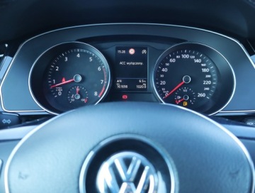 Volkswagen Passat B8 Limousine Facelifting 1.5 TSI EVO 150KM 2019 VW Passat 1.5 TSI, Salon Polska, VAT 23%, Navi, zdjęcie 10