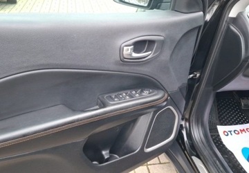 Jeep Compass II SUV 1.4 Multiair 170KM 2018 Jeep Compass 1.4 TMair Limited 4WD SS aut 1.4 Benzyna 170KM, zdjęcie 14