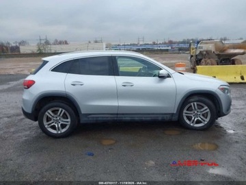 Mercedes GLA II 2021 Mercedes-Benz GLA 2021 r.,2,0L 250 4 MATIC 2.0 Benzyna 221KM, zdjęcie 13