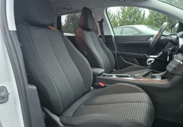 Peugeot 2018 Peugeot 308 1,5 131 KM Bezwypadkowy Nowy Rozrzad 1.5 Diesel 131KM, zdjęcie 11