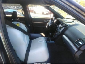 Ford Explorer VI SUV 3.5L Ti-VCT 290KM 2019 Ford Explorer FORD EXPLORER XLT 3.5 Benzyna 290KM, zdjęcie 6