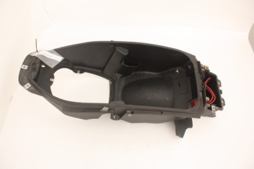 SCHOWEK KUFER BAGAŻNIK Piaggio Beverly 125 250