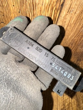 MERCEDES S TŘÍDA W221 ANTÉNA KEYLESS