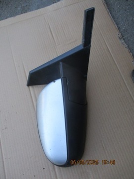 MITSUBISHI COLT 04-10 ROK PRAVÉ ZRCÁTKO 5PIN 7632A164 KA5/029