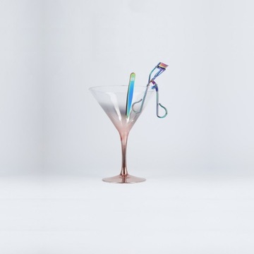 СКОЛЬКО ЦВЕТНЫХ КУЛЬЦОВ ДЛЯ РЕСНИЦ