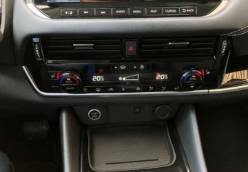 Nissan Qashqai II Crossover Facelifting 1.3 DIG-T 158KM 2021 Nissan Qashqai Nissan Qashqai 1.3 DIG-T MHEV Xtronic Tekna 1.3 Benzyna, zdjęcie 31