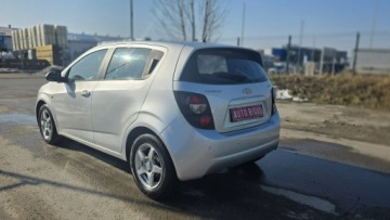 Chevrolet Aveo T300 Hatchback 5d 1.2 86KM 2012 Chevrolet Aveo Mały Przebieg Klima, zdjęcie 5