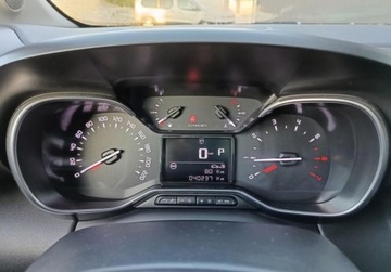 Citroen C3 Aircross  I Crossover Facelifting 1.2 PureTech 130KM 2022 Citroen C3 Aircross BLACK WEEK 1.2 PB 130KM Shine EAT6 FV23 Salon PL Serwi, zdjęcie 22