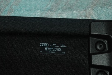 AUDI E-TRON SPORTBACK 20R.- 4K4867771 POLIČKA KUFRU TMAVÁ DVĚ DÍLY