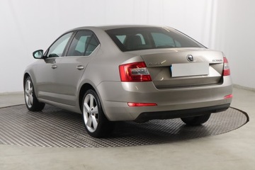 Skoda Octavia III Liftback 1.4 TSI 140KM 2015 Skoda Octavia 1.4 TSI, Salon Polska, zdjęcie 3