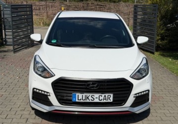 Hyundai i30 II Hatchback 5d Facelifting 1.6 GDI 186KM 2015 Hyundai i30 1,6Turbo 186KM Climatronic Kamera Led Navi Bezwypadkowy SERWIS, zdjęcie 12