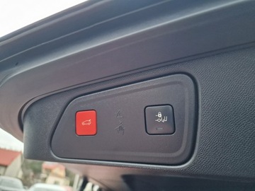 Peugeot 3008 II Plug-In Hybrid Facelifting 1.6 HYBRID4 300KM 2021 Peugeot 3008 GT Full 4x4, zdjęcie 23