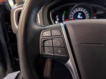 Volvo V40 II Hatchback Facelifting 2.0 D2 120KM 2019 Volvo V40 2.0, 120 KM, Automat, Nawi, Kamera,, zdjęcie 13