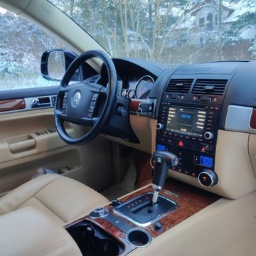 Volkswagen Touareg I 3.0 TDI 225KM 2007 Volkswagen Touareg Volkswagen Touareg 3.0TDI V6 4x4 Jasne Skory Super Kond, zdjęcie 22