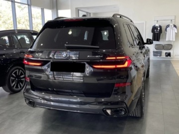 BMW X7 SUV Facelifting 3.0 40d 352KM 2026 BMW X7 xDrive40d Sport Suv 3.0 (352KM) 2026, zdjęcie 2