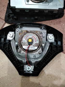 PEUGEOT 107 2 X AIRBAG
