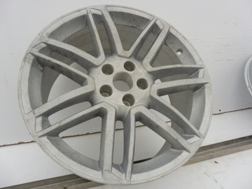 Felga pojedyncza Audi Q7 4M0601025P