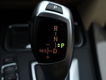 BMW Seria 3 F30-F31-F34 Touring 2.0 318d 143KM 2015 BMW 3 318 d, Automat, Skóra, Navi, Klima, zdjęcie 22