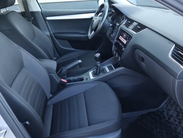 Skoda Octavia III Liftback Facelifting 1.5 TSI ACT 150KM 2018 Skoda Octavia 1.5 TSI, Salon Polska, Serwis ASO, zdjęcie 8