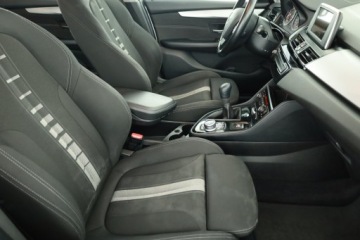 BMW Seria 2 F22-F23-F45-F46 Gran Tourer 218d 150KM 2016 BMW 2 Gran Tourer 218d Gran Tourer, Serwis ASO, zdjęcie 6
