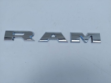 DODGE RAM 19- NAPIS EMBLEMAT NA DRZWI PRZEDNIE