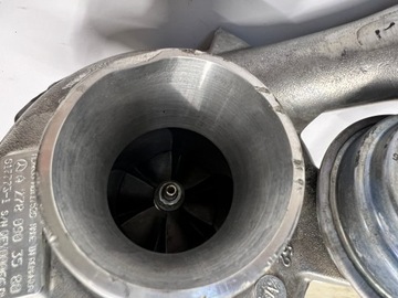 MERCEDES 4,7L AMG TURBÍNA LEVÝ A2780903580 A2780901780 A2780902180