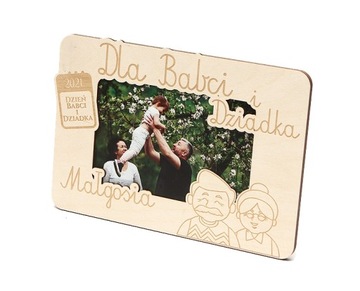 Подарок фоторамка ко Дню бабушки и дедушки