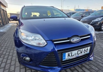Ford Focus III Kombi Facelifting 1.0 EcoBoost 100KM 2014 Ford Focus 1.0Benz 100KM Grz.szybafotele Serwis Klima ParkasistOplaty Gwar, zdjęcie 1