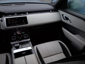 Land Rover Range Rover Velar SUV 2.0 SD4 240KM 2018 Land Rover Range Rover Velar D240, Salon Polska, zdjęcie 7