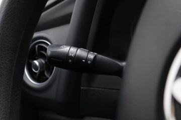 Toyota Auris II Hatchback 5d Facelifting 1.33 Dual VVT-i 99KM 2017 Toyota Auris 1.3 Dual VVT-i, Salon Polska, zdjęcie 16