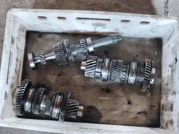 Ford Mondeo MK4 skrzynia powershift wałek