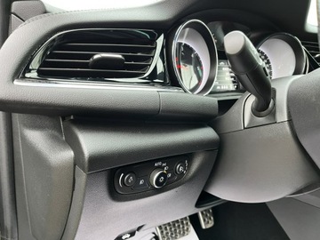 Opel Insignia II Sports Tourer Facelifting 2.0 Diesel 174KM 2021 Opel Insignia Salon Pl / Bezwypadkowy / Automat, zdjęcie 28