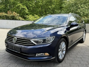 Volkswagen Passat B8 Variant 1.6 TDI 120KM 2015 Volkswagen Passat Highline Virtual Kamera ACC Navi, zdjęcie 1