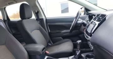 Mitsubishi ASX I SUV Facelifting 2016 1.6 117KM 2017 Mitsubishi ASX Mitsubishi ASX 1.6 Benzyna 117KM, zdjęcie 25