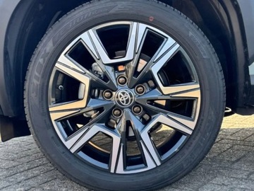 Toyota 2025 Od ręki - Executive 1.5 Hybrid 130KM | Podgrzewane fotele!, zdjęcie 14