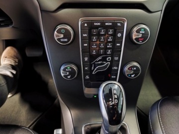 Volvo V40 II Hatchback Facelifting 2.0 D2 120KM 2019 Volvo V40 2.0, 120 KM, Automat, Nawi, Kamera,, zdjęcie 10