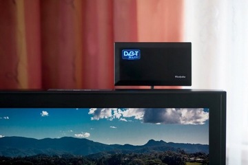 МОЩНАЯ комнатная антенна DVB-T2 DVB-T2 с большим радиусом действия ТОНКАЯ ЧЕРНАЯ ДЛЯ USB