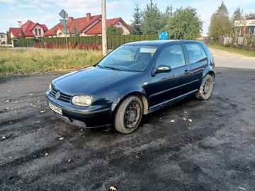 Volkswagen Golf IV Hatchback 1.9 TDI 90KM 1998 Volkswagen Golf 1.9TDI 90km 98r, zdjęcie 1