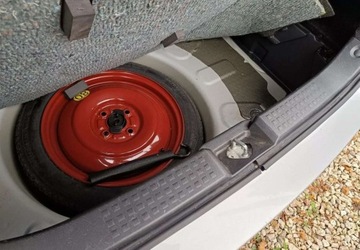 Suzuki Swift IV Hatchback 5d 1.3 92KM 2010 Suzuki Swift Suzuki Swift 2010 1.3 16V Klima Bezwypadkowy 1.3 Benzyna 92KM, zdjęcie 18