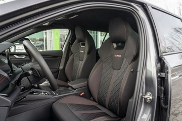 Skoda Octavia IV 2026 Škoda Octavia Skoda Octavia Combi RS 2.0 TSI 265, zdjęcie 12