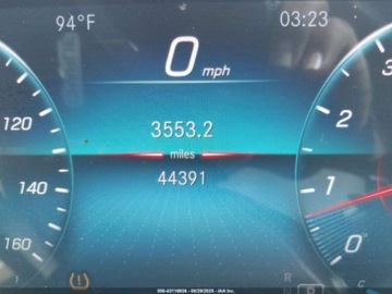 Mercedes GLB 2021 Mercedes-Benz GLB 250 2021 2.0l 2.0 Benzyna 221KM, zdjęcie 11