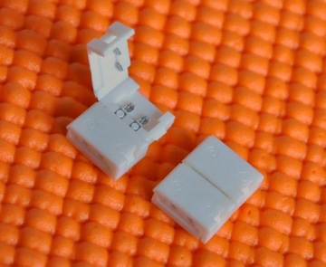 ZŁĄCZKA DO TAŚM LED ZATRZAS DWUSTRONNA CLICK 10mm