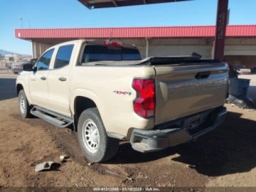 Chevrolet 2023 Chevrolet Colorado 2023r., 4x4, 2.7L 2.7 Benzyna 310KM, zdjęcie 2