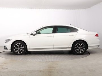 Volkswagen Passat B8 Limousine 2.0 TDI BlueMotion Technology 150KM 2018 VW Passat 2.0 TDI, Salon Polska, Serwis ASO, zdjęcie 2