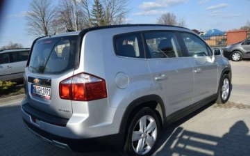 Chevrolet Orlando 1.8 141KM 2011 Chevrolet Orlando 1.8B 7-Osobowy Navi 124 TYS KM Orynal Lakier Sprowadzony, zdjęcie 2