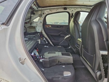 Porsche Cayenne III 2025 Porsche Cayenne GTS Coupe 2025 4.0 Benzyna 453KM, zdjęcie 11