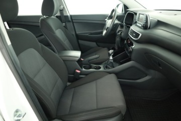 Hyundai Tucson III SUV Facelifting 1.6 GDi 132KM 2019 Hyundai Tucson 1.6 GDI, Salon Polska, Serwis ASO, zdjęcie 6