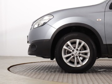 Nissan Qashqai I Crossover Facelifting  1.6 117KM 2012 Nissan Qashqai 1.6, Klima, Tempomat, Parktronic, zdjęcie 14